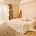Sealight Ośrodek wypoczynkowy 5*