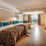 Resort Sealight Kuşadası