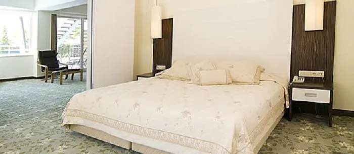 Sealight Resort